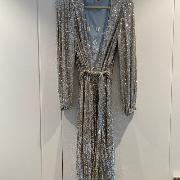 Show Me Your MuMu Silver Sequin Midi Dress - Picture 5 of 8